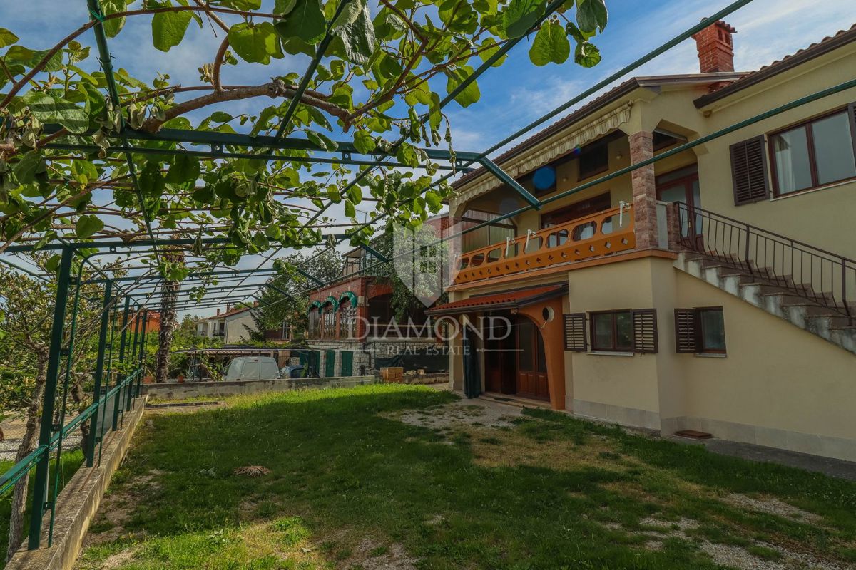 Verteneglio, casa indipendente con vista sul mare!