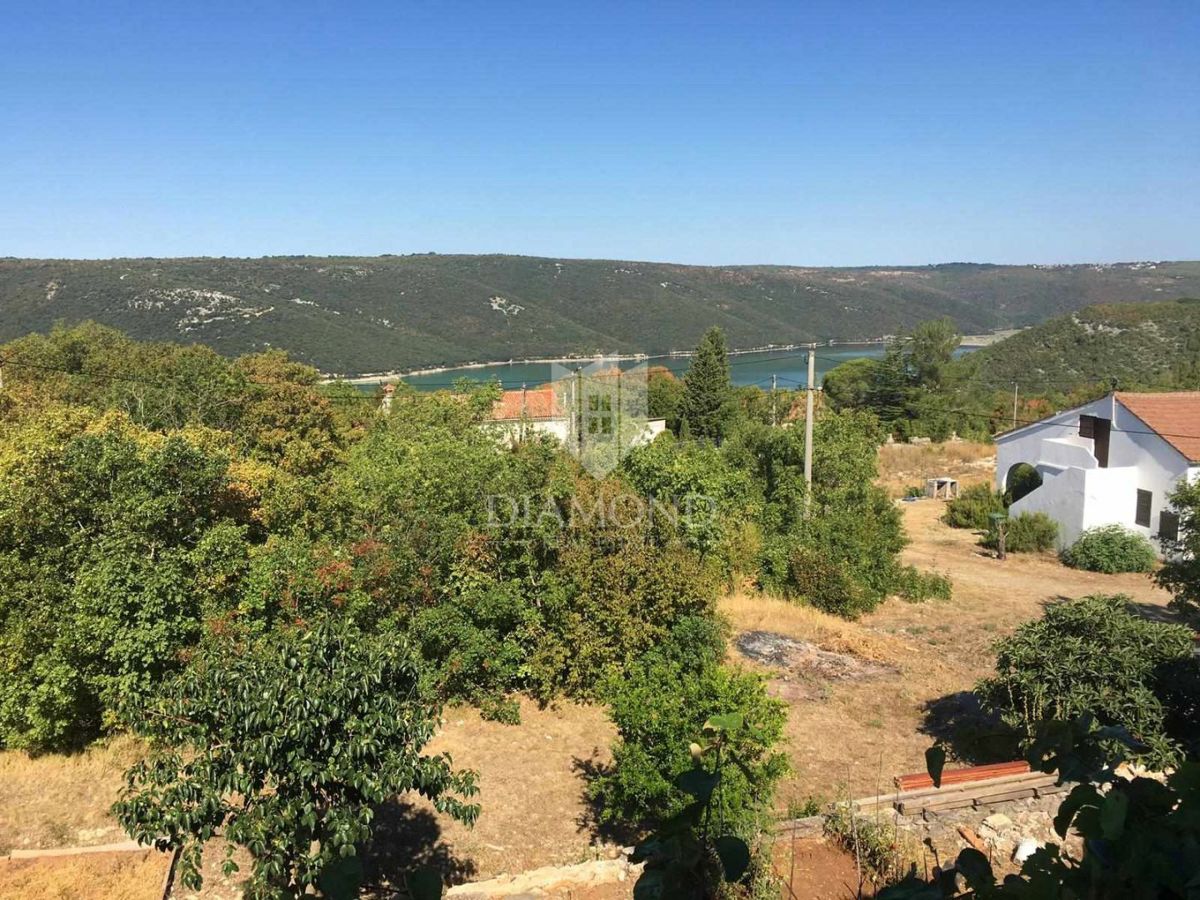 Labin, dintorni, casa bifamiliare con vista mare