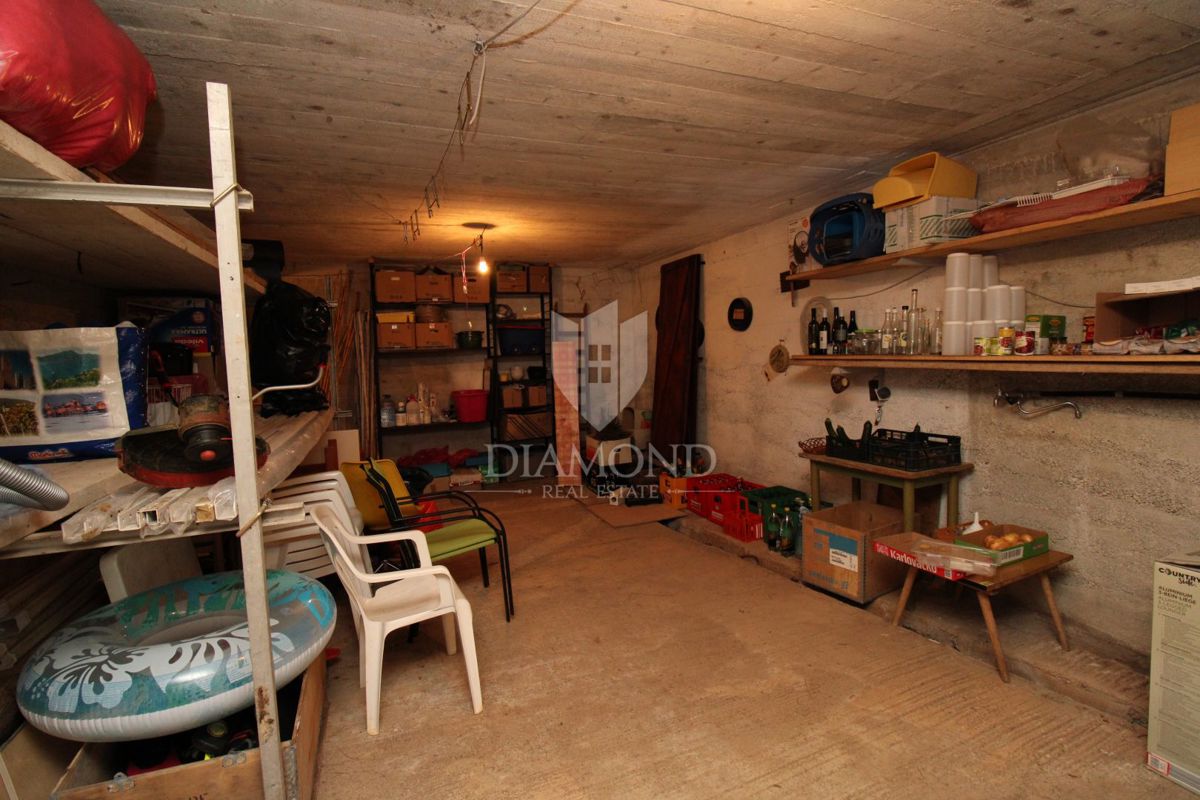 Labin, dintorni, casa bifamiliare con vista mare