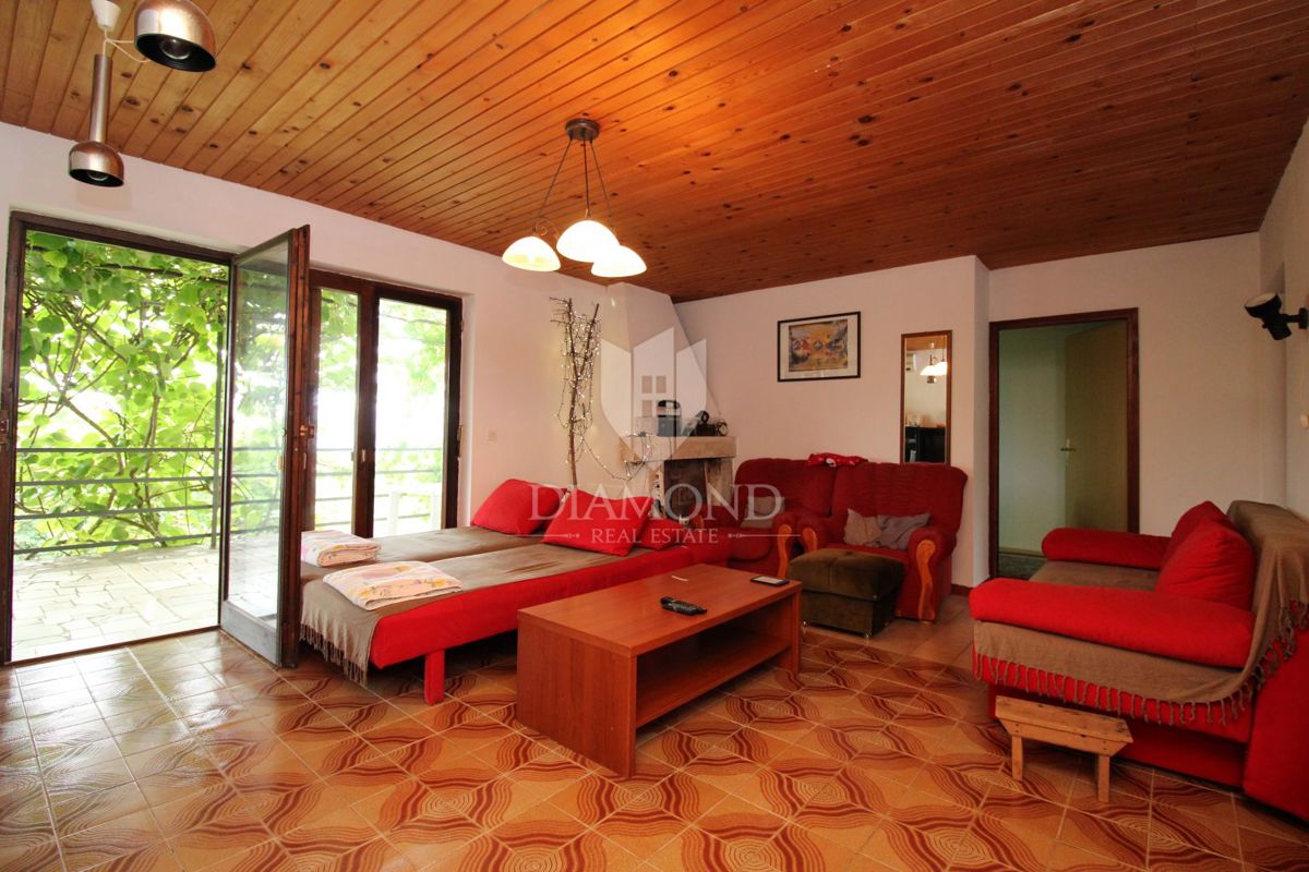 Labin, dintorni, casa bifamiliare con vista mare