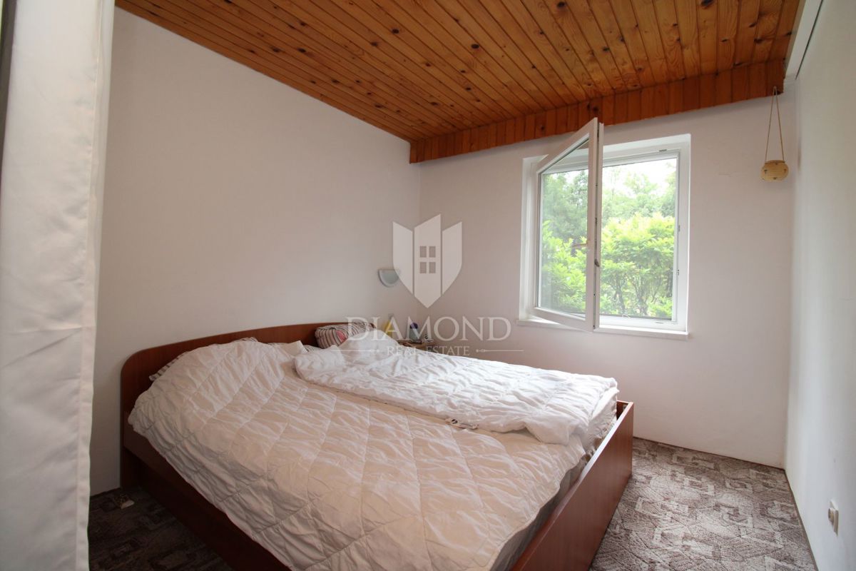 Labin, dintorni, casa bifamiliare con vista mare