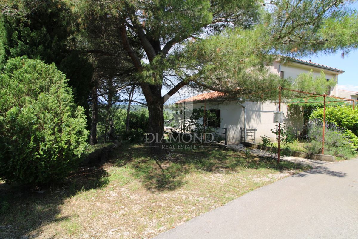 Labin, dintorni, casa bifamiliare con vista mare