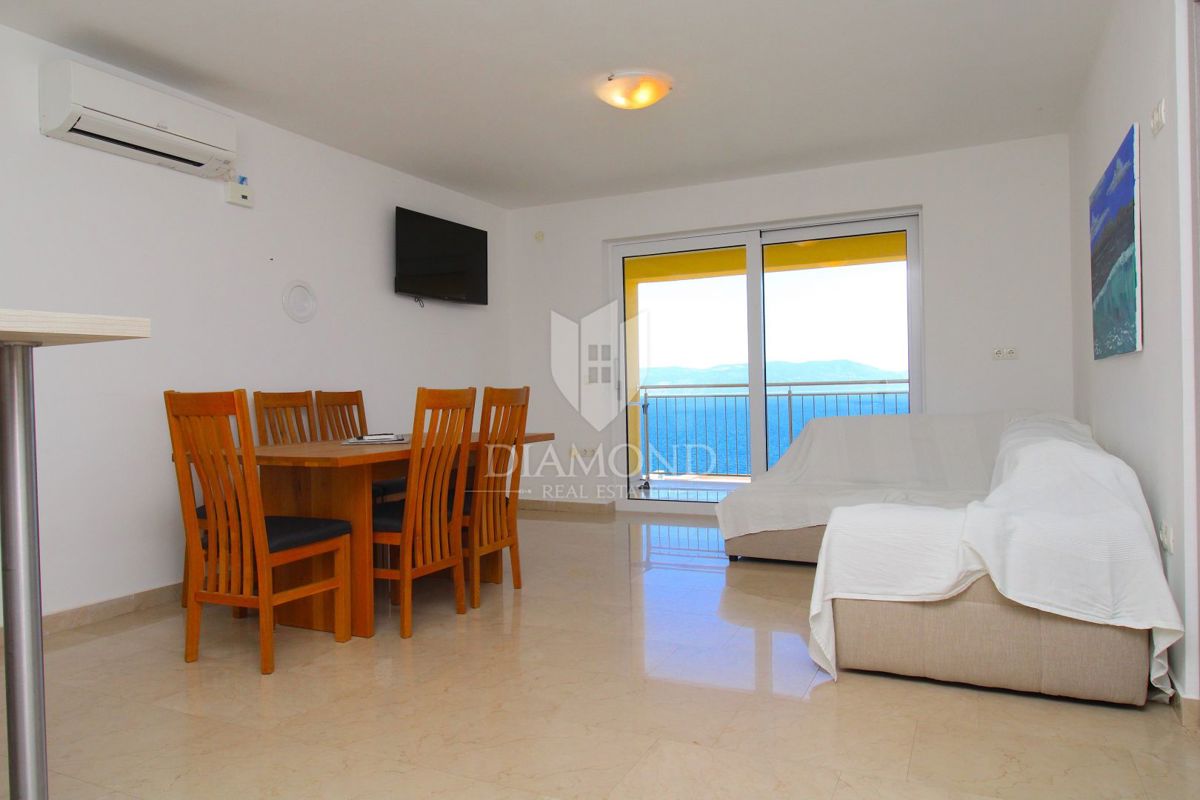 Palazzina con una bellissima vista sul mare 