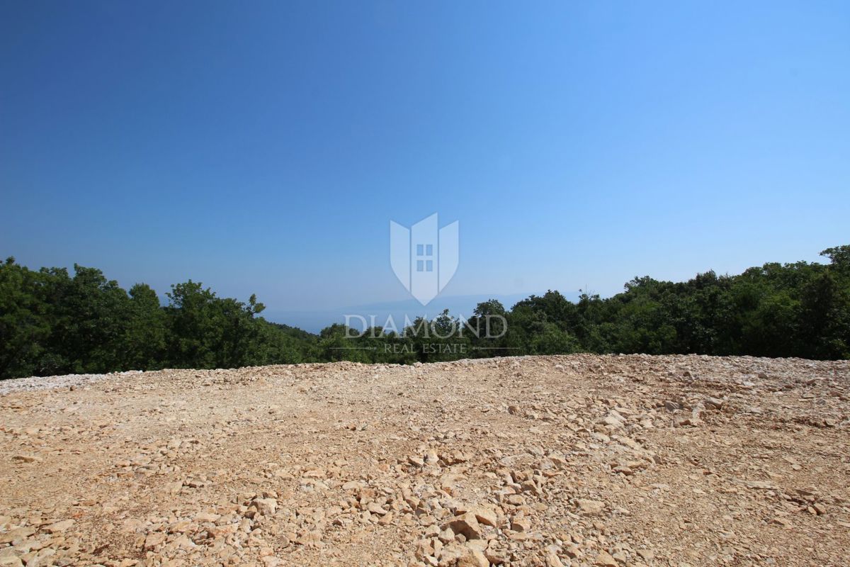 Labin, Rabac, terreno edificabile con vista mare