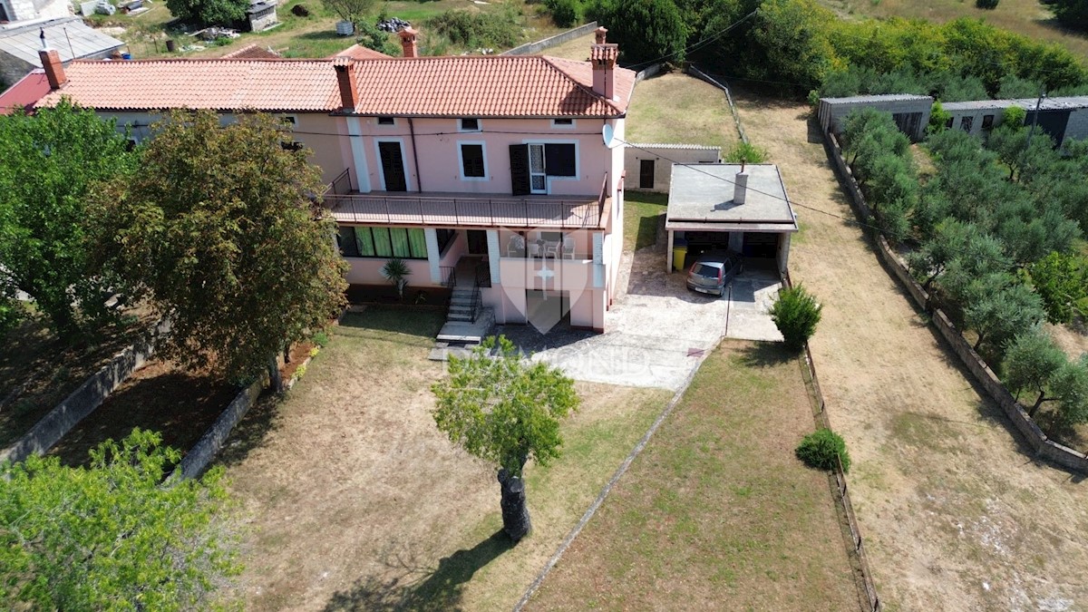 Barban, dintorni, casa con vista libera sul mare 