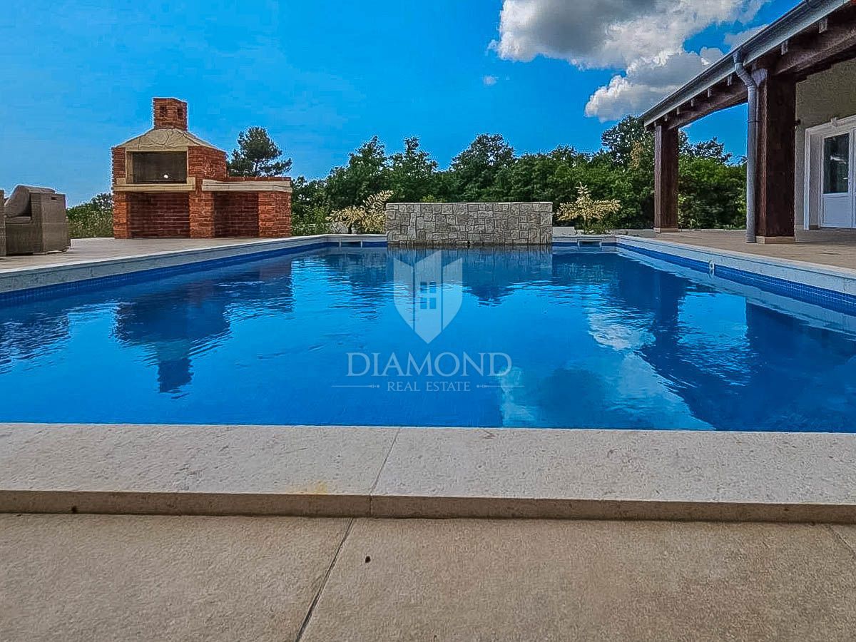 Casa Štokovci, Svetvinčenat, 248m2