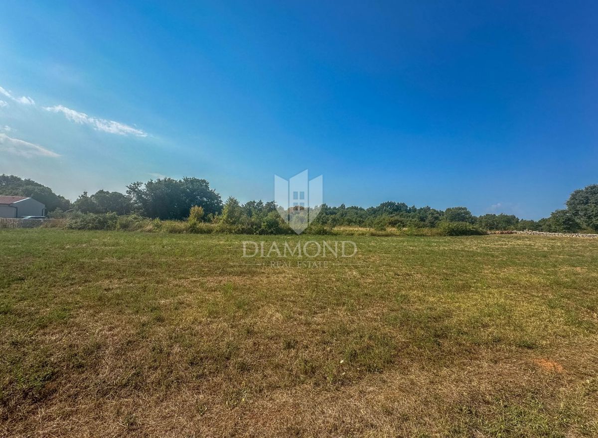 Istria centrale, Terreno con permesso di costruire