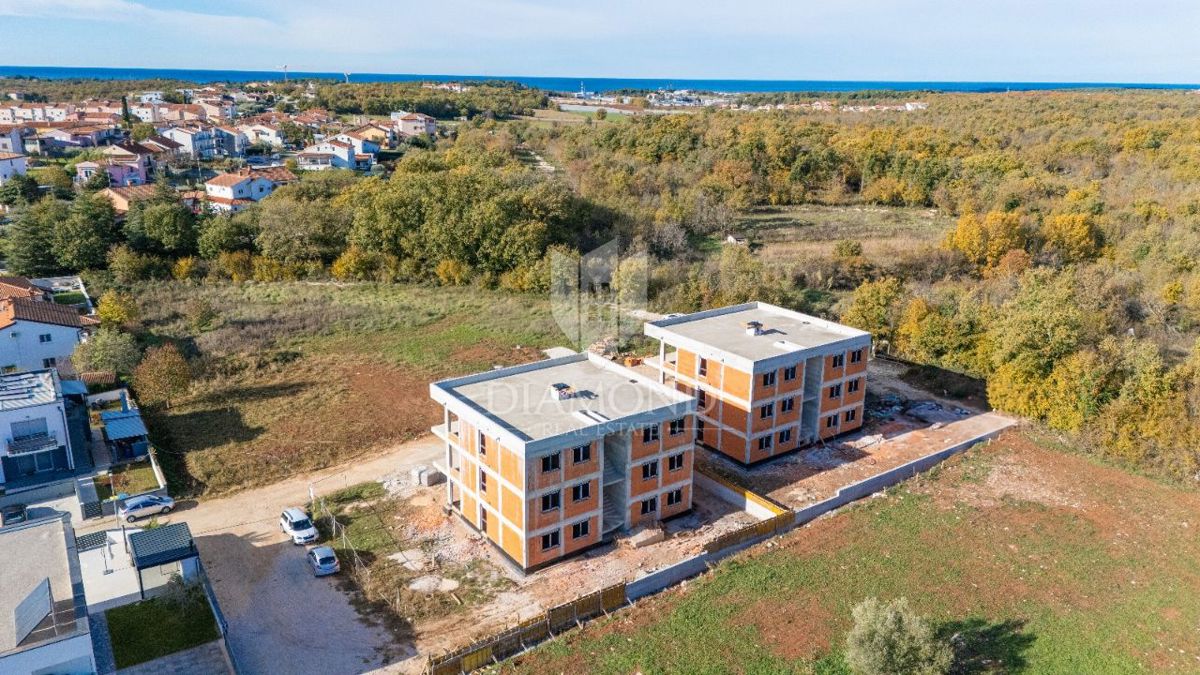 Parenzo, moderno edificio nuovo vicino al centro città!