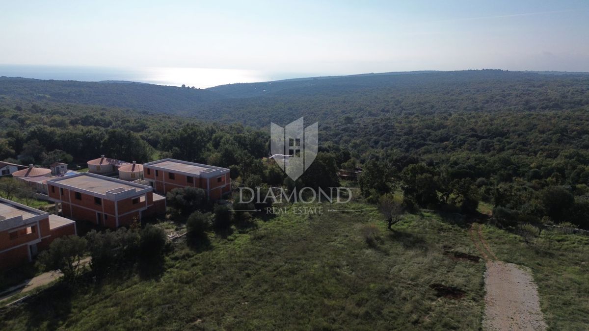 Marčana, ottimo terreno con vista sul mare