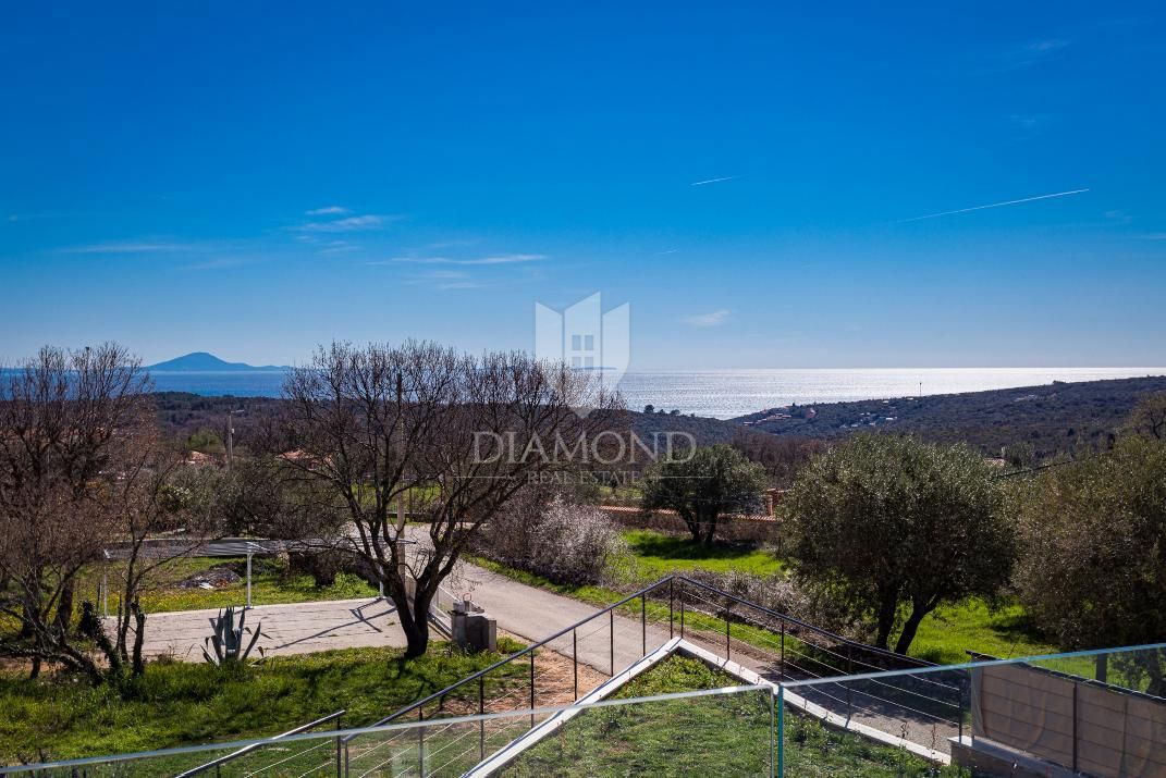 Una casa vacanza perfetta con vista sul mare, vicino a Krnica! 