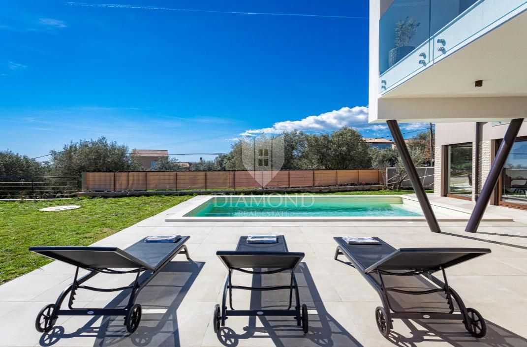 Una casa vacanza perfetta con vista sul mare, vicino a Krnica! 