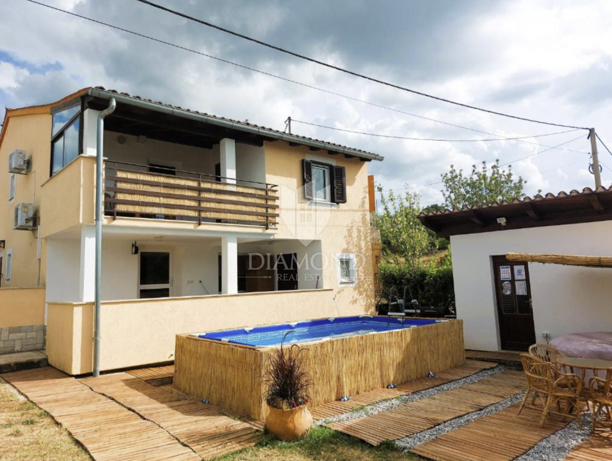 Casa in affitto nel centro di Karojba