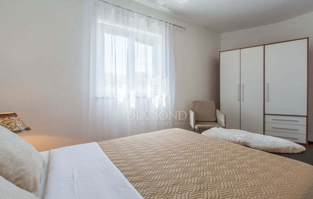 Una casa molto bella con piscina a Labin