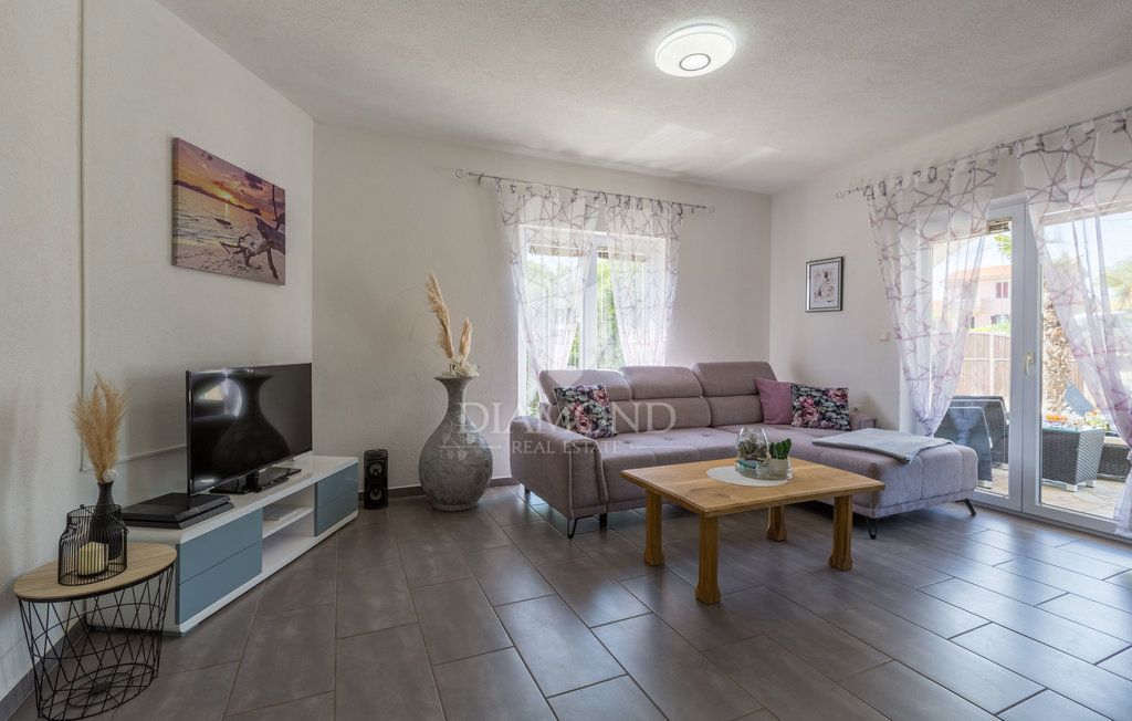 Una casa molto bella con piscina a Labin