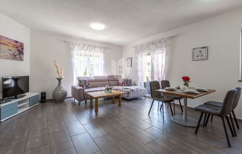 Una casa molto bella con piscina a Labin