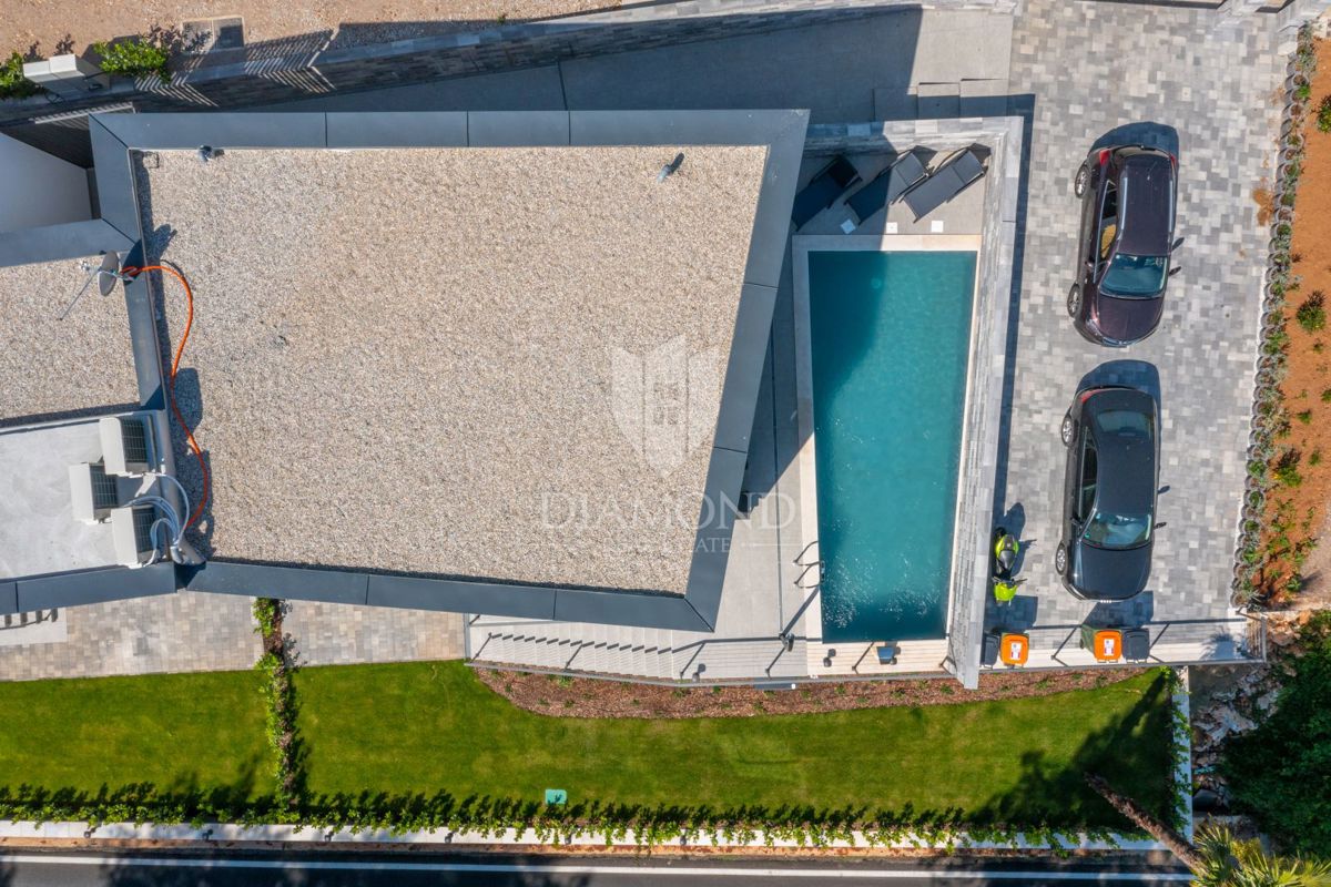 Mošćenička Draga, villa moderna con piscina vicino alla spiaggia