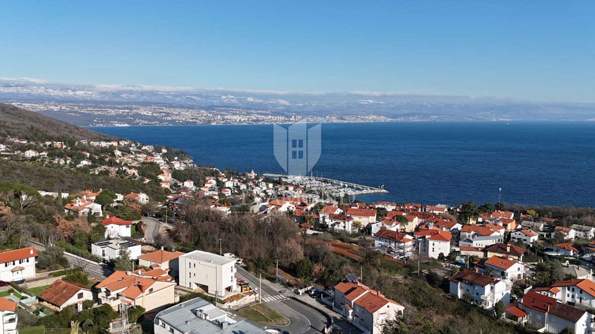 Terreno Lovran, 964m2