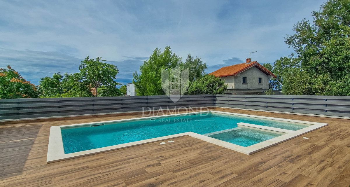 Fasana, dintorni, villa di lusso con vista, vicino alla spiaggia