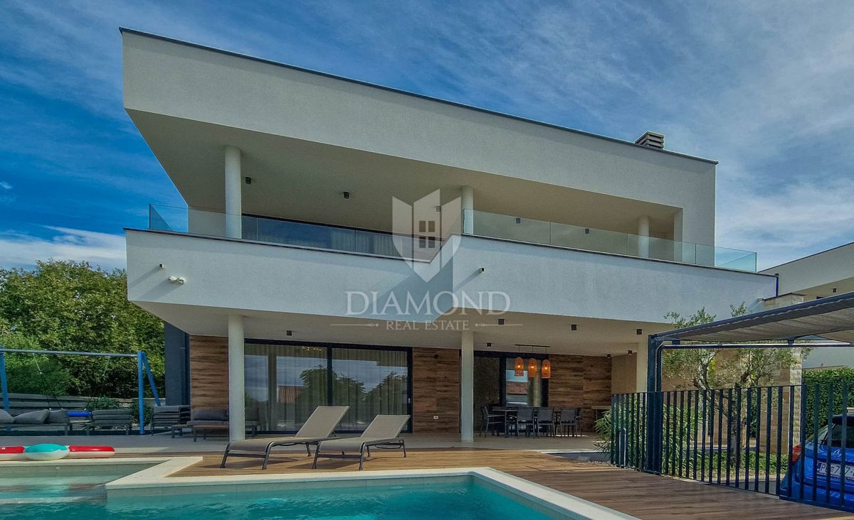 Fasana, dintorni, villa di lusso con vista, vicino alla spiaggia