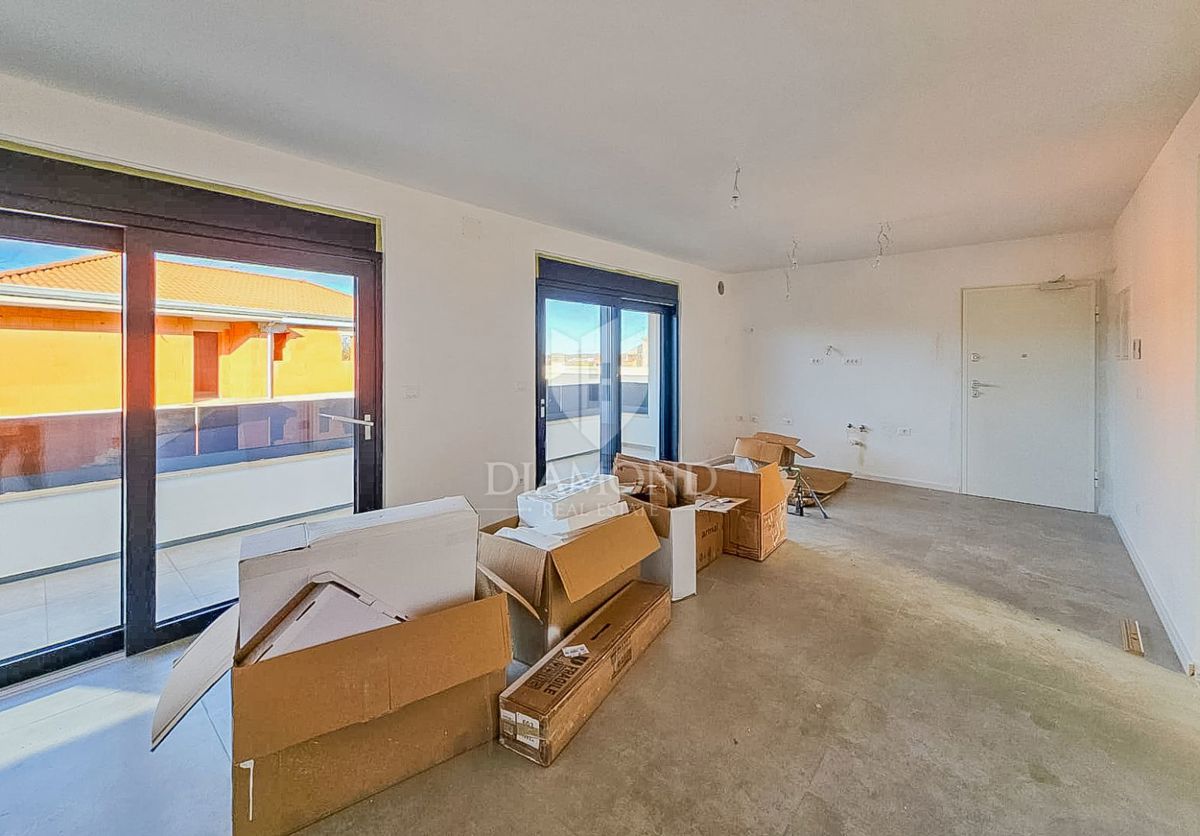 Umago! Splendido appartamento con 2 camere da letto in costruzione!