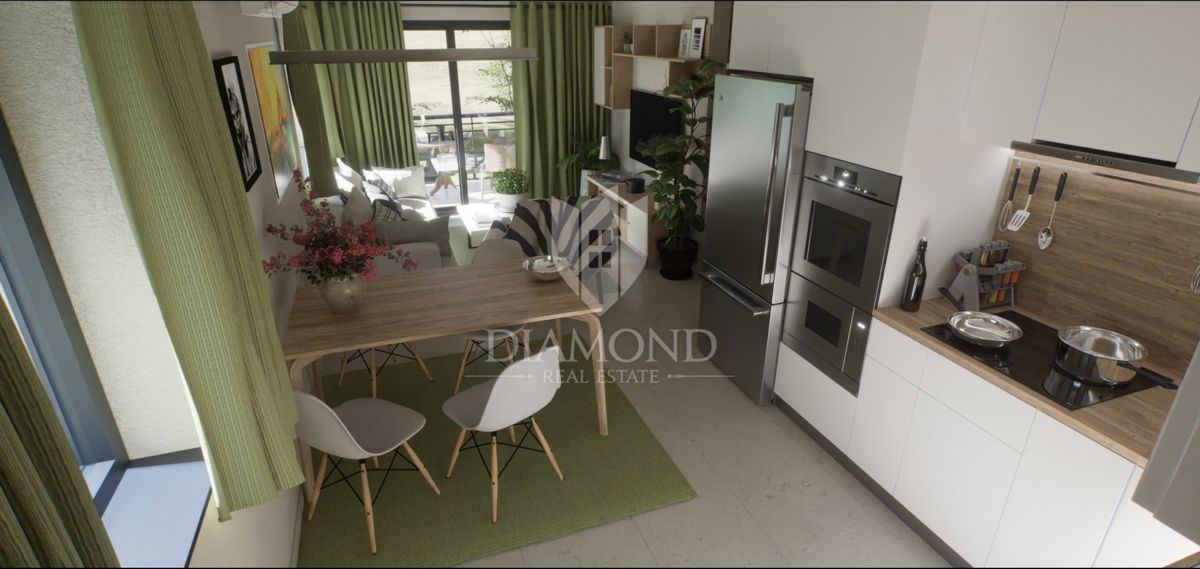 Parenzo, appartamento con terrazza sul tetto e ingresso privato