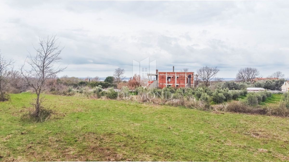 Terreno edificabile con vista mare a Dignano! 