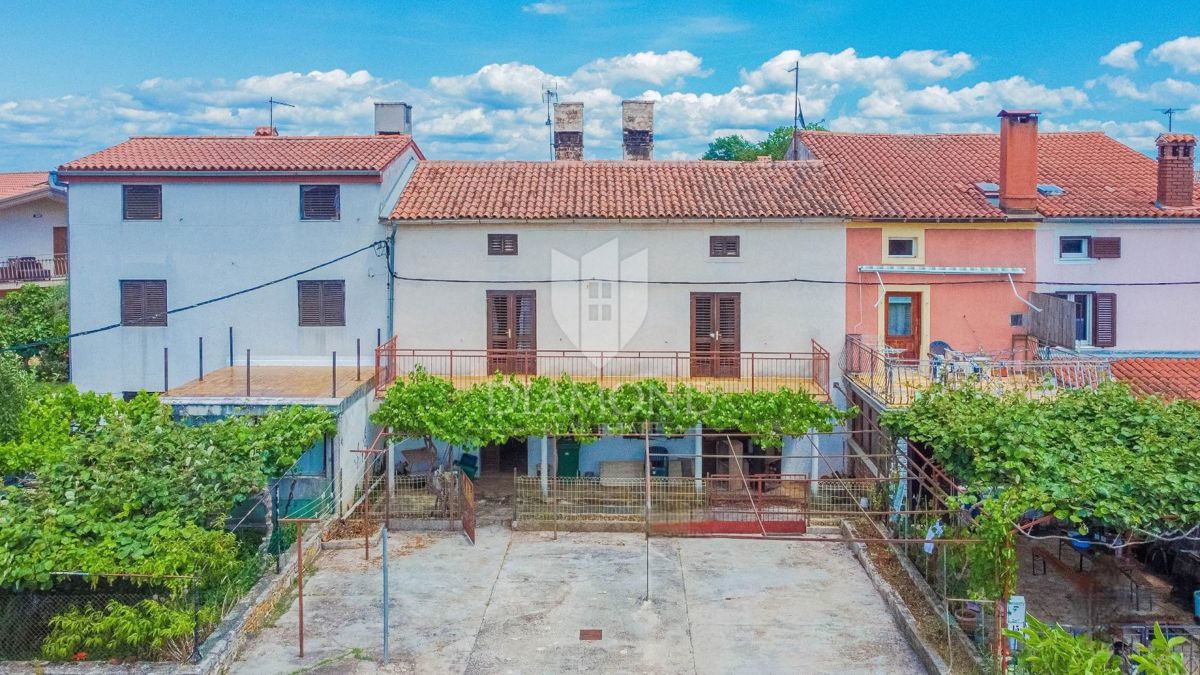 Cittanova, casa da ristrutturare in posizione tranquilla!