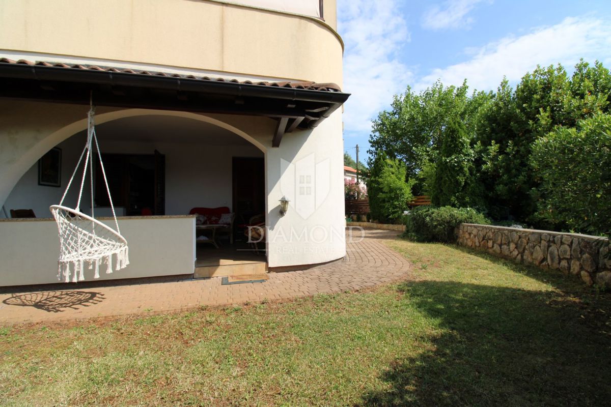 Appartamento Malinska, Malinska-Dubašnica, 72m2