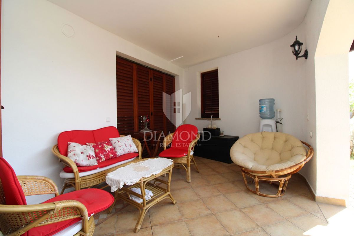 Appartamento Malinska, Malinska-Dubašnica, 72m2