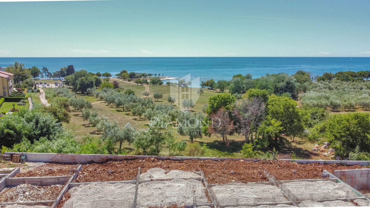 Savudrija, casa moderna in prima fila al mare!