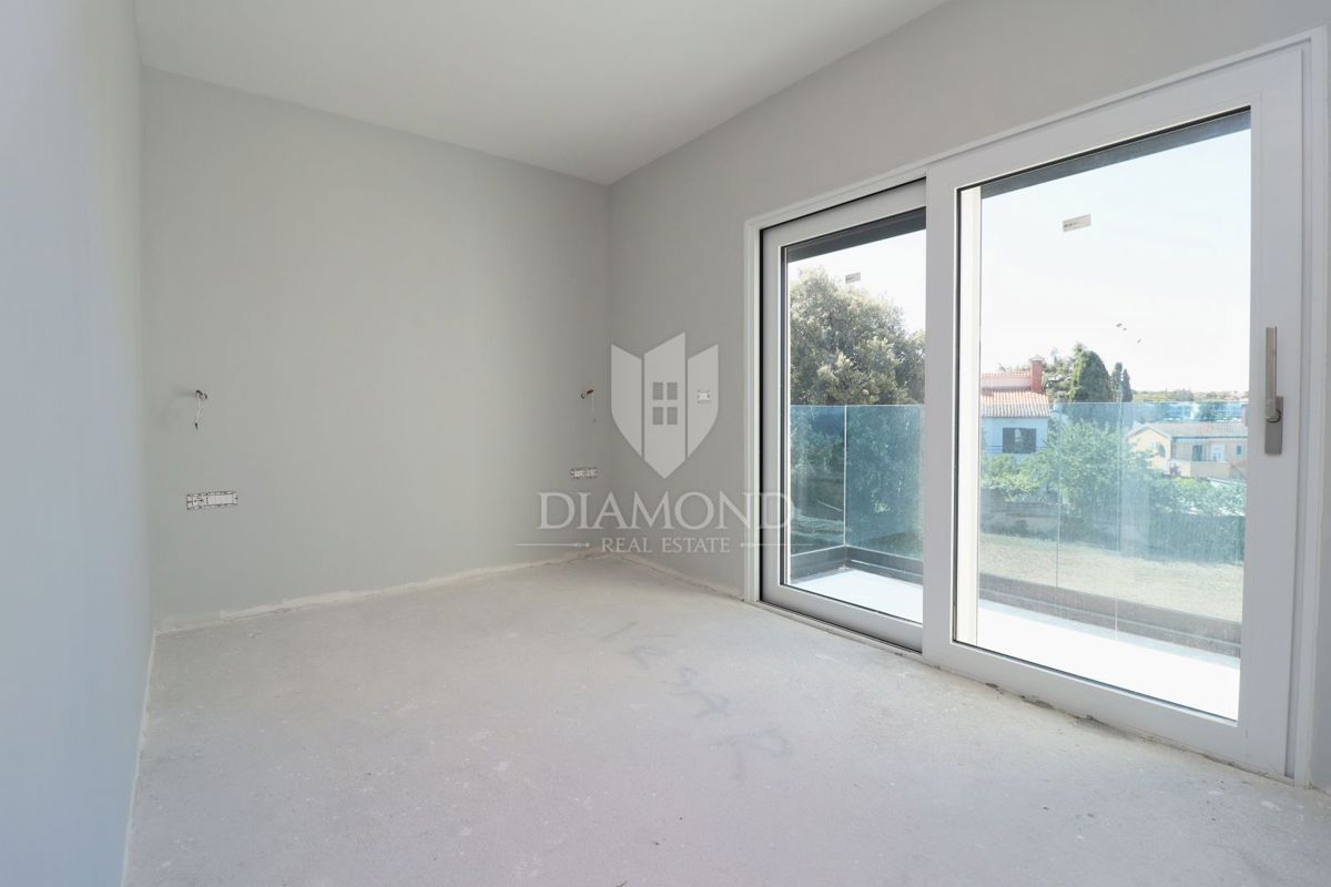 Parenzo, villa prestigiosa a due passi dal mare