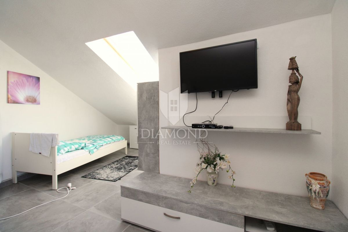 Appartamento Malinska, Malinska-Dubašnica, 73m2