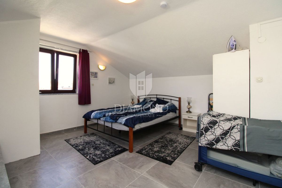 Appartamento Malinska, Malinska-Dubašnica, 73m2