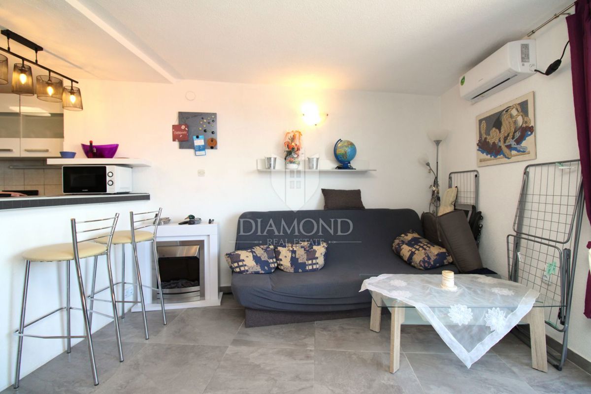 Appartamento Malinska, Malinska-Dubašnica, 73m2