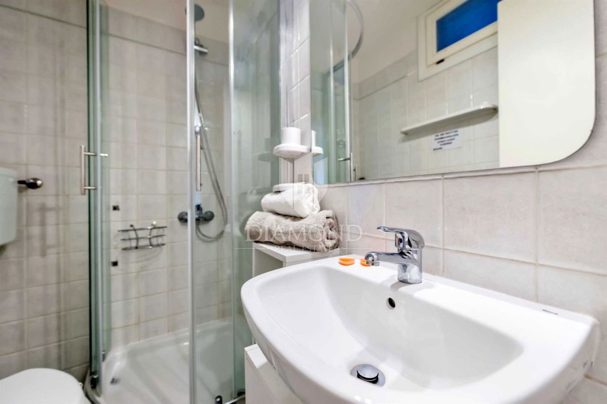 Appartamento in ottima posizione con vista mare, magazino