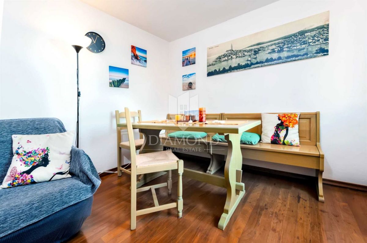 Appartamento in ottima posizione con vista mare, magazino