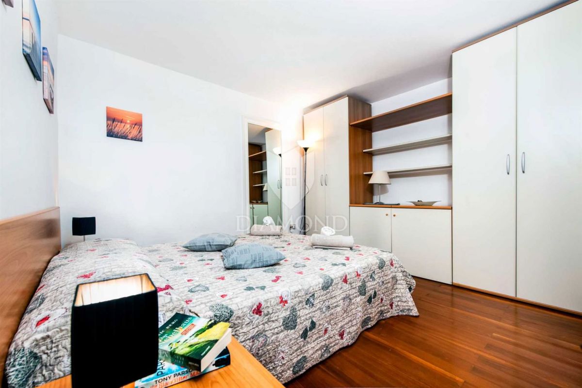 Appartamento in ottima posizione con vista mare, magazino