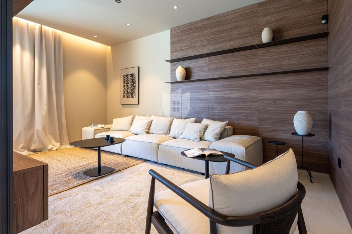 Parenzo, esclusiva villa smart home con vista aperta