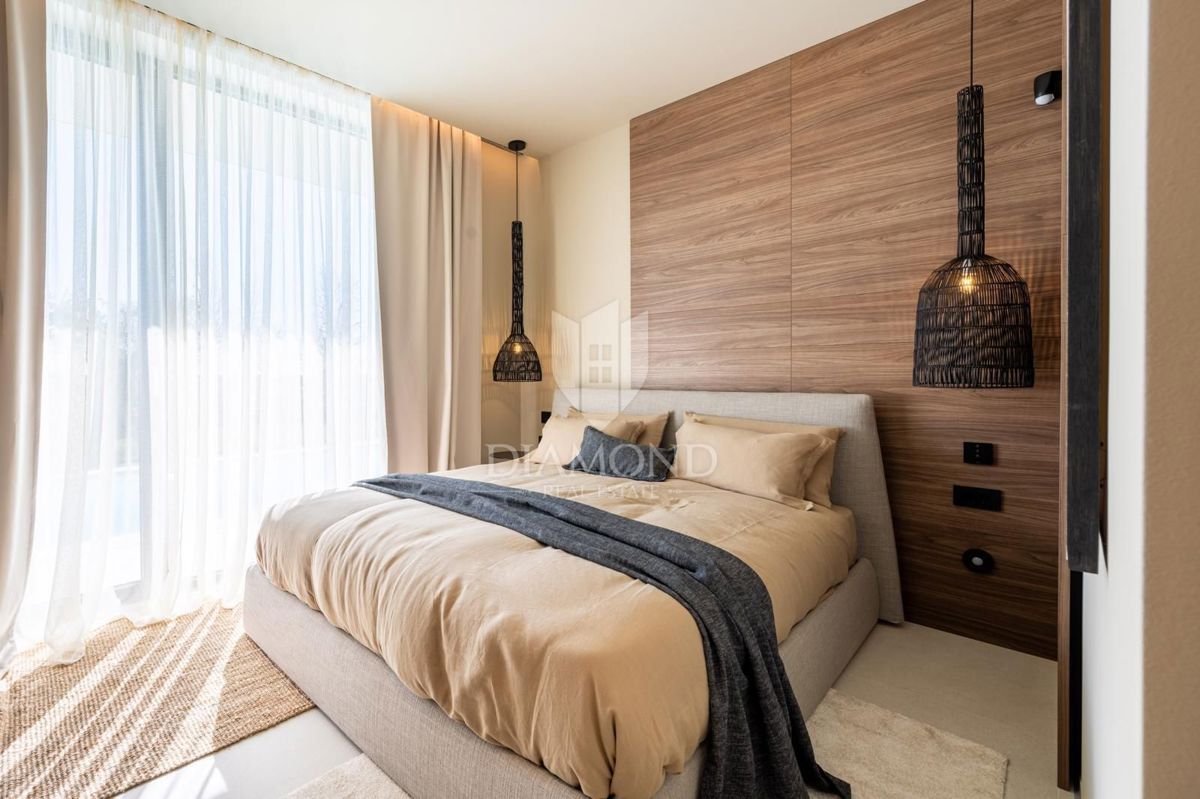 Parenzo, esclusiva villa smart home con vista aperta