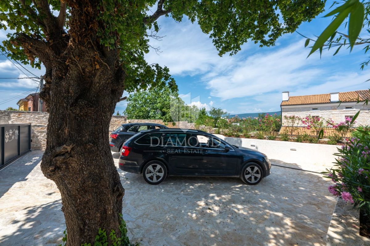 Dimora istriana ristrutturata con piscina vicino a Pola