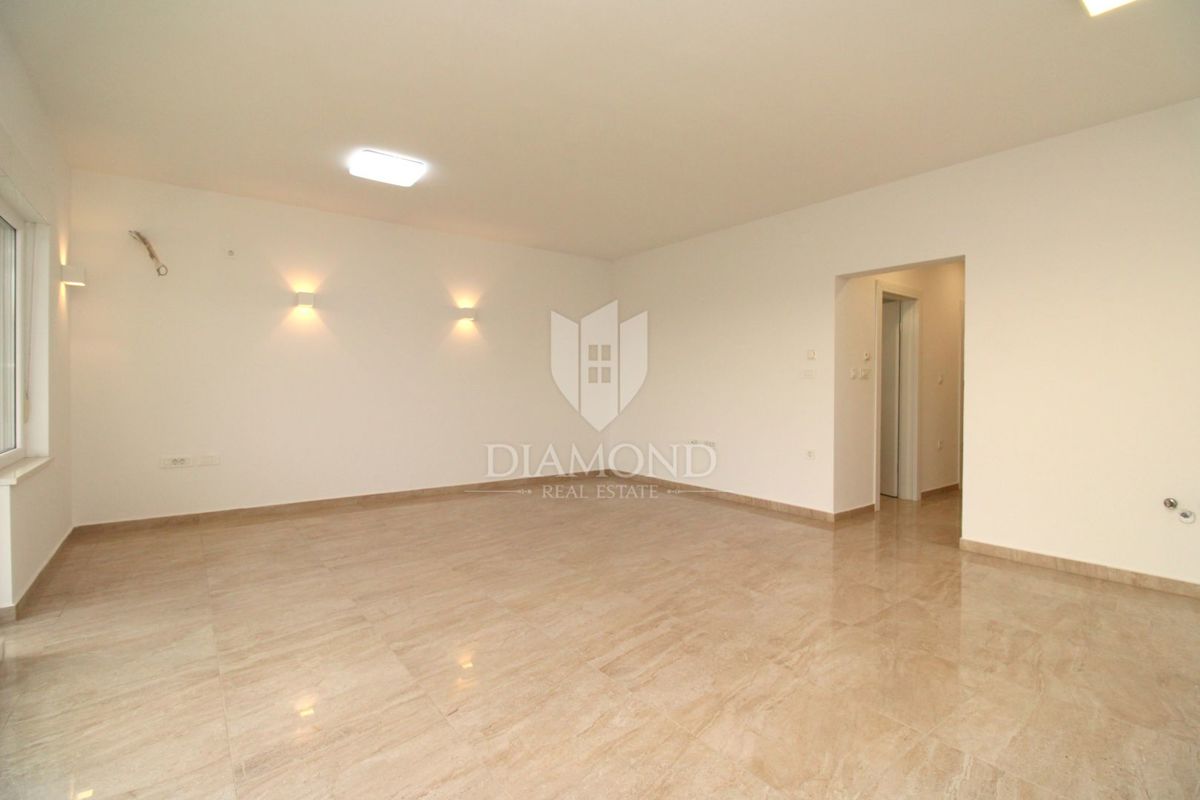 Appartamento Saršoni, Viškovo, 83m2