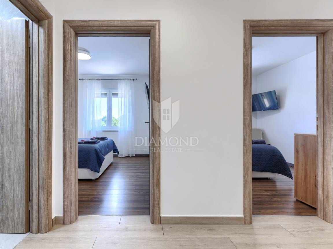 ISTRIA, LABIN, CASA CON AMPIO TERRENO EDIFICABILE