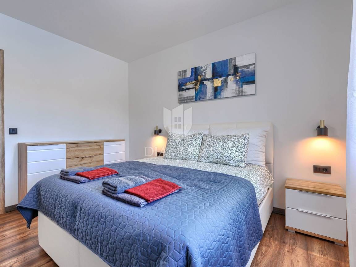 ISTRIA, LABIN, CASA CON AMPIO TERRENO EDIFICABILE