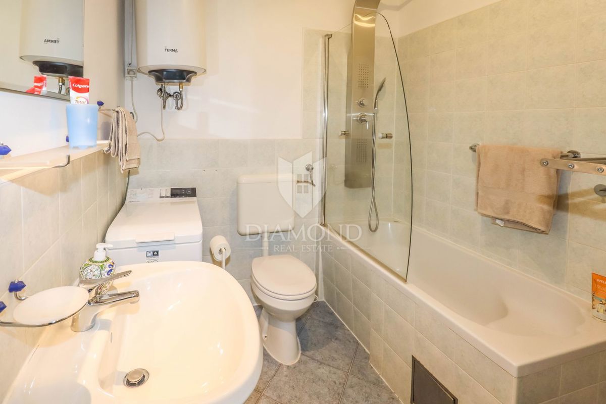 OCCASIONE! ROVIGNO! NUOVO APPARTAMENTO CON TRE BALCONI!