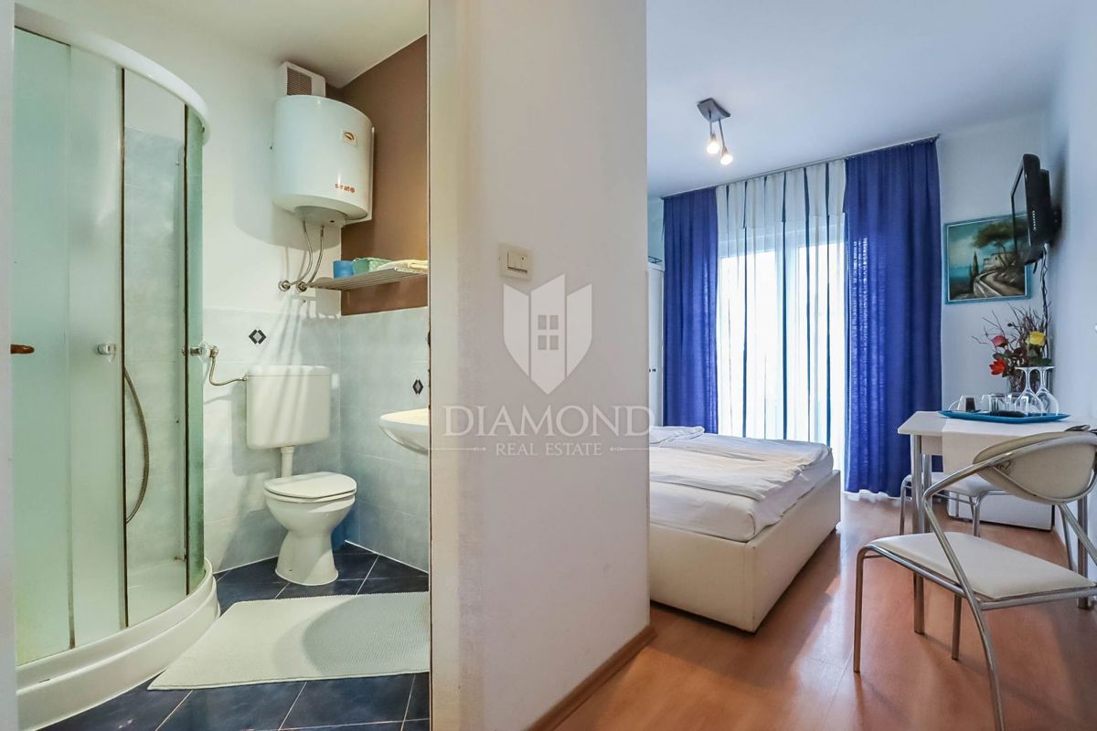 OCCASIONE! ROVIGNO! NUOVO APPARTAMENTO CON TRE BALCONI!