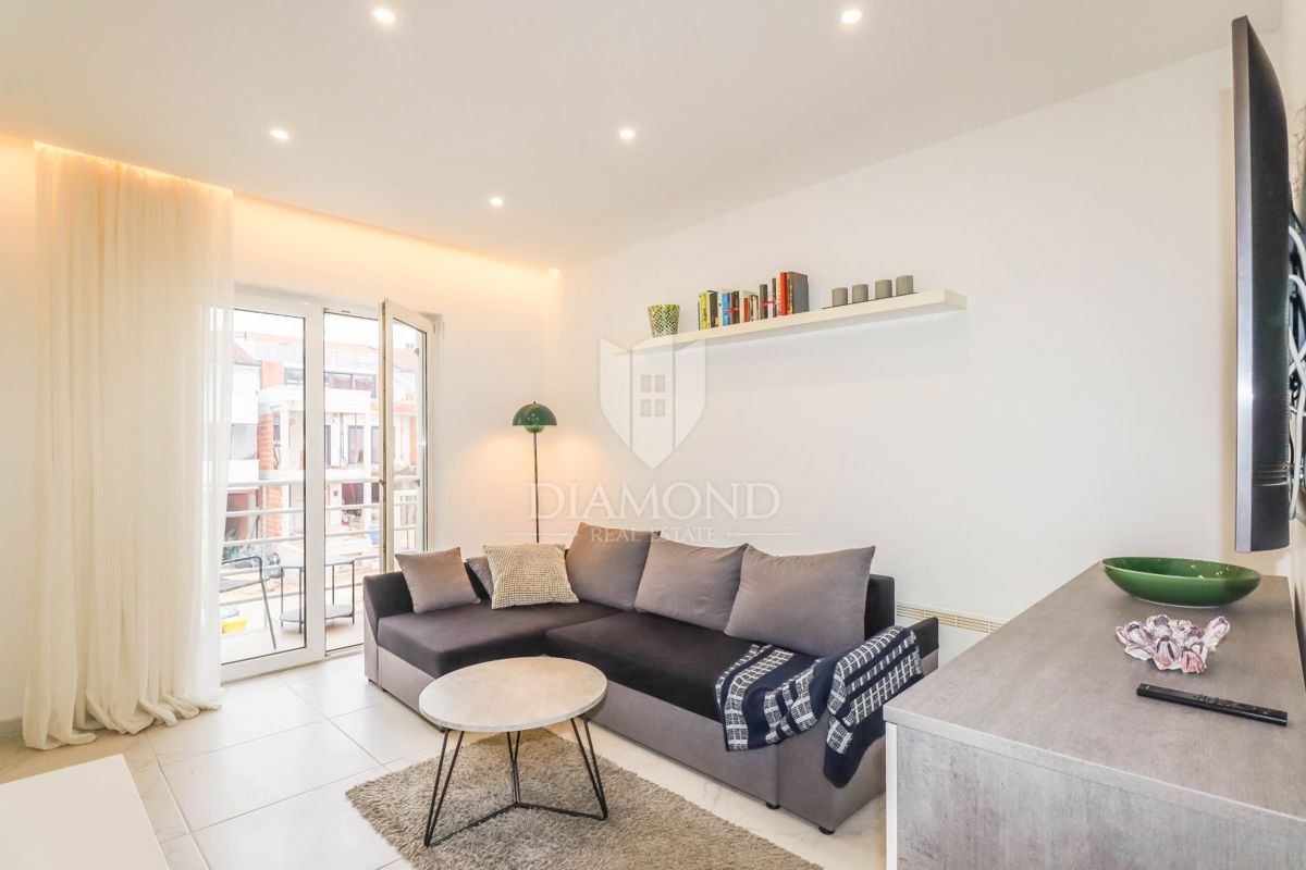 OCCASIONE! ROVIGNO! NUOVO APPARTAMENTO CON TRE BALCONI!