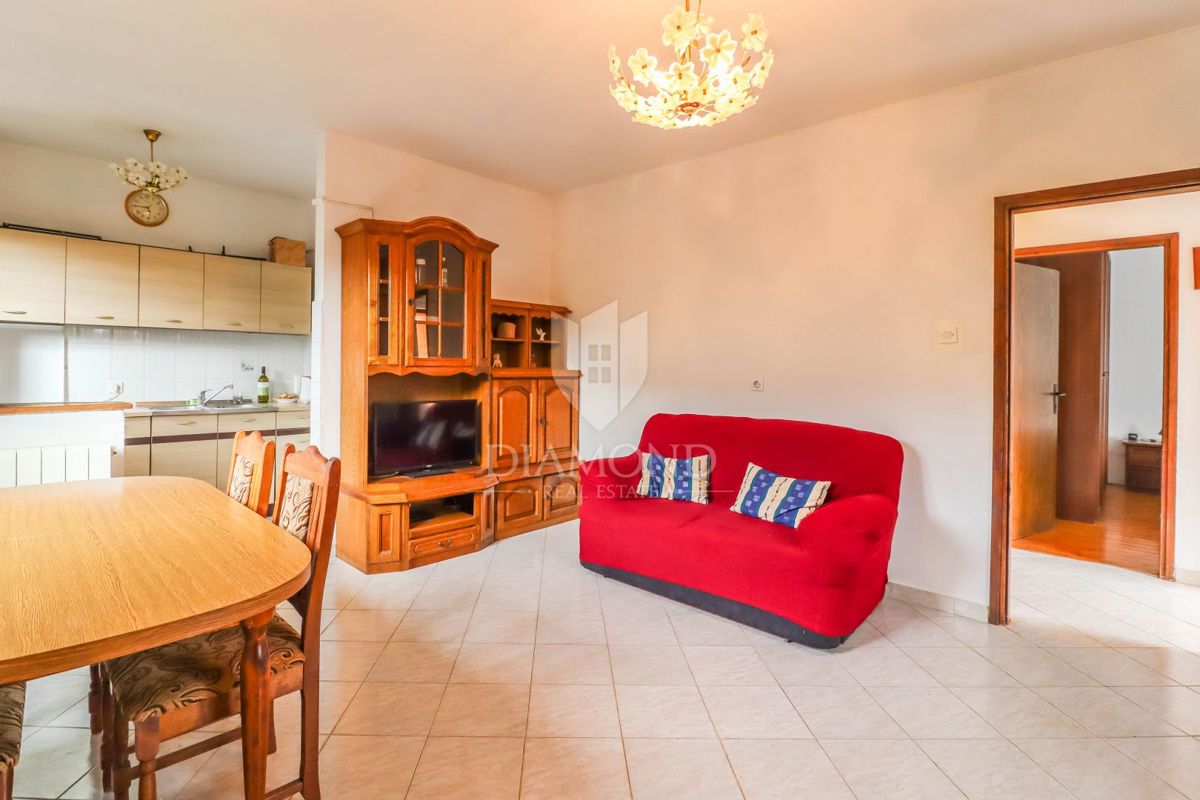 OCCASIONE! CASA, COTTAGE E TERRENO VICINO A ROVIGNO!