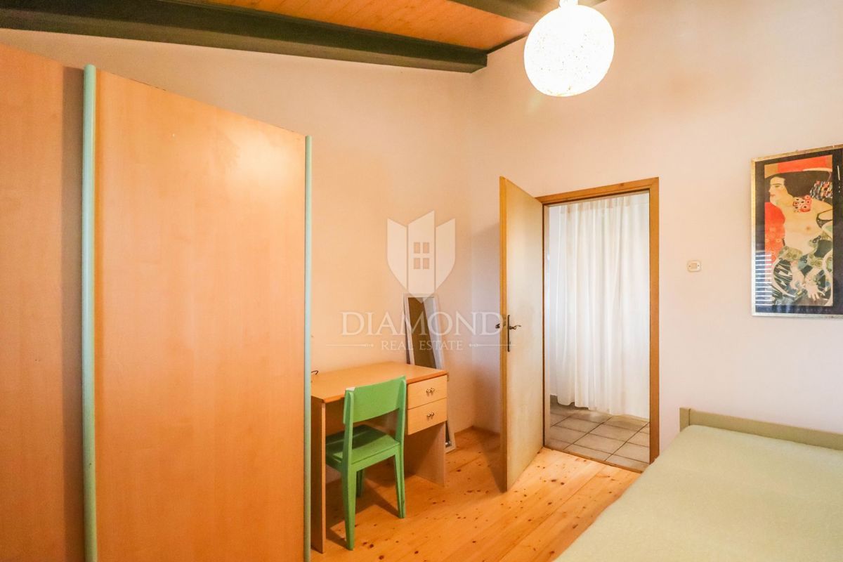 OCCASIONE! CASA, COTTAGE E TERRENO VICINO A ROVIGNO!