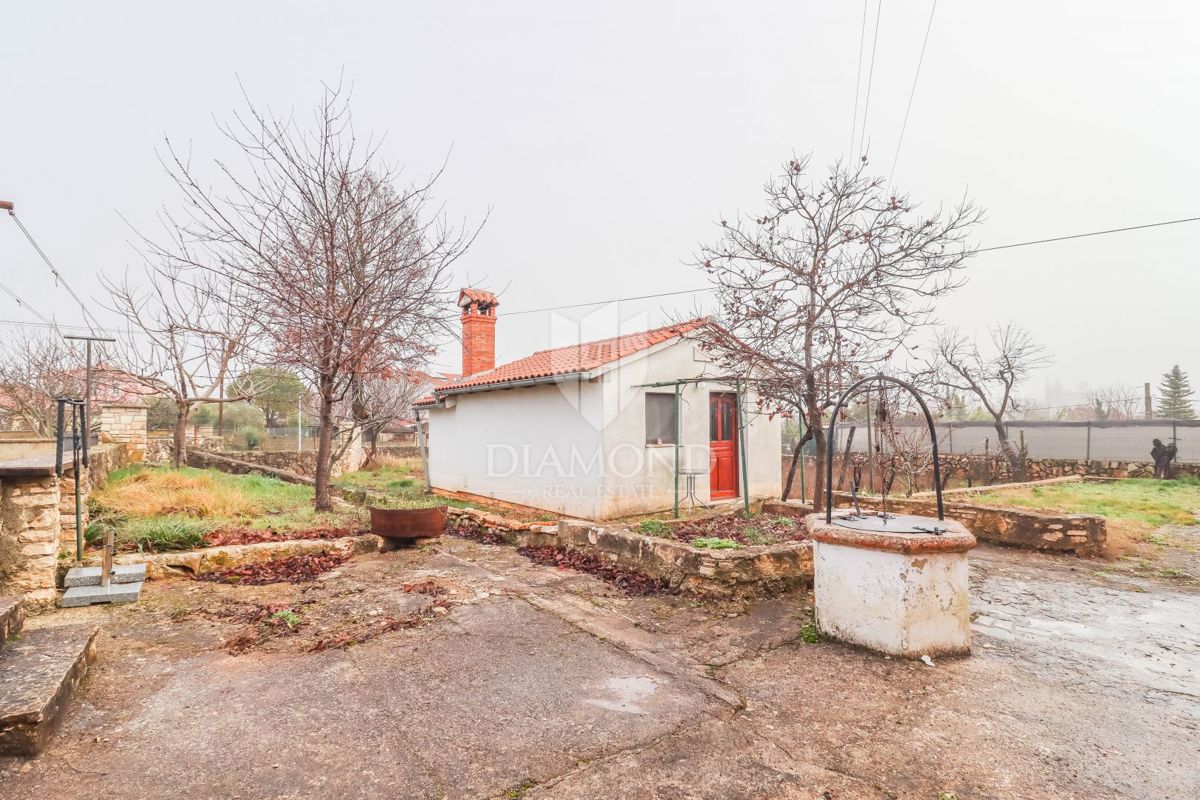 OCCASIONE! CASA, COTTAGE E TERRENO VICINO A ROVIGNO!