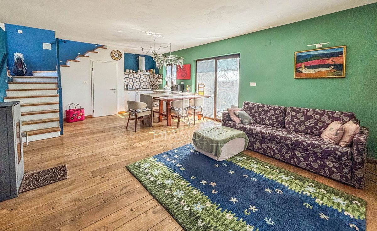 Buie, dintorni - bella casa unifamiliare su un terreno soleggiato!